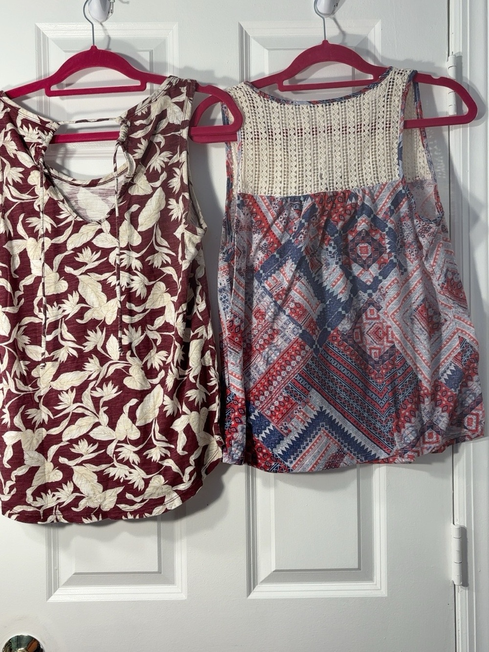 Women’s 3-Piece Sleeveless Summer Top Bundle – Floral & Boho – M/XL - Picture 5 of 10